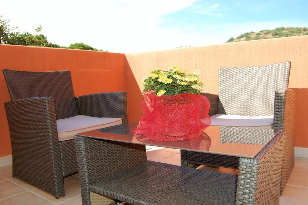 I Lentischi Aparthotel Villasimius Exterior photo