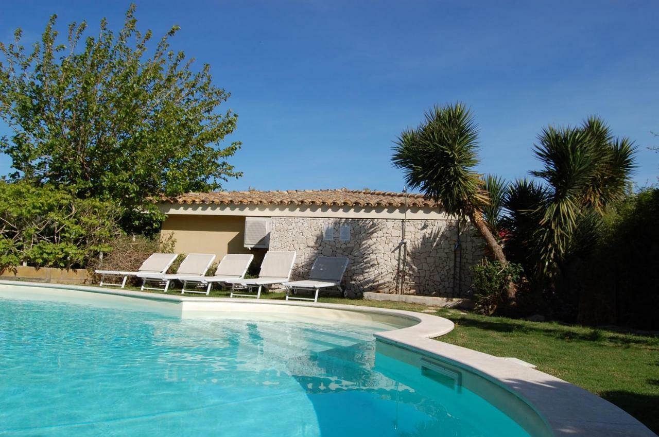 I Lentischi Aparthotel Villasimius Exterior photo