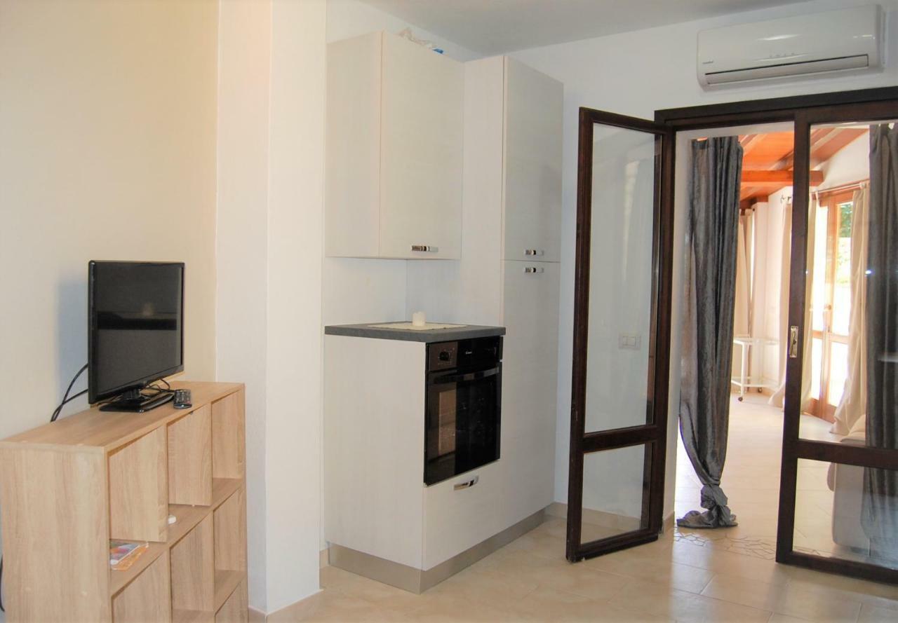 I Lentischi Aparthotel Villasimius Exterior photo